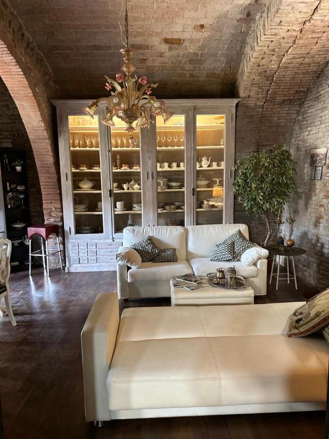 Borgo Di Beppe E Gloria Suite San Giovanni Valdarno Exterior photo