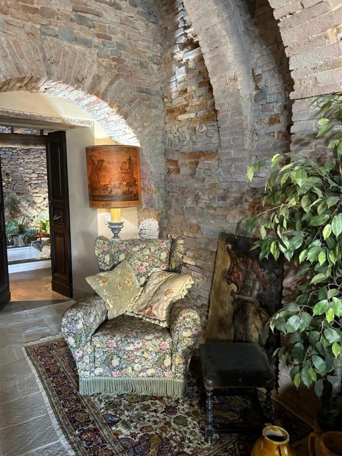 Borgo Di Beppe E Gloria Suite San Giovanni Valdarno Exterior photo